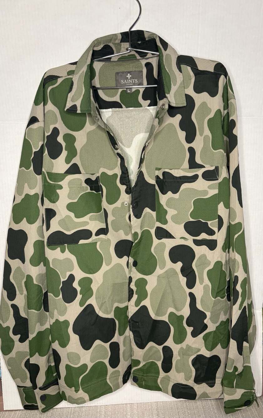 Saints Studio Men's Camouflage Print Button-Up Shirt with Snap Buttons